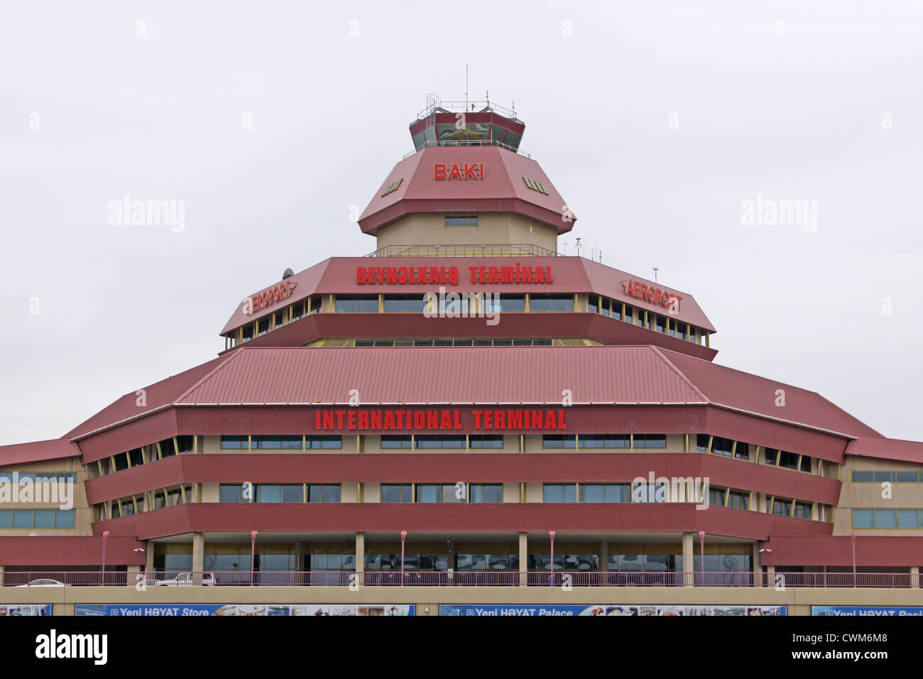 Internationaler flughafen von baku Fotos und Bildmaterial in hoher
