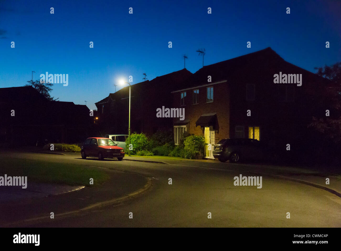 Häuser auf einer Wohnsiedlung Abend in UK Stockfoto