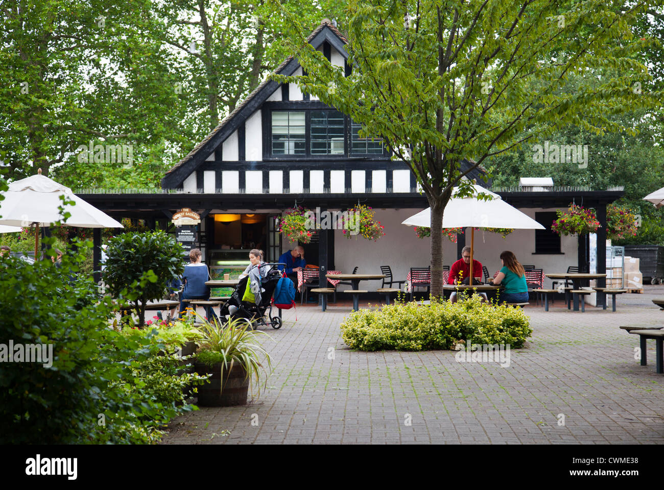 Die ehrliche Wurst-Restaurant-Café im Regents Park Stockfoto