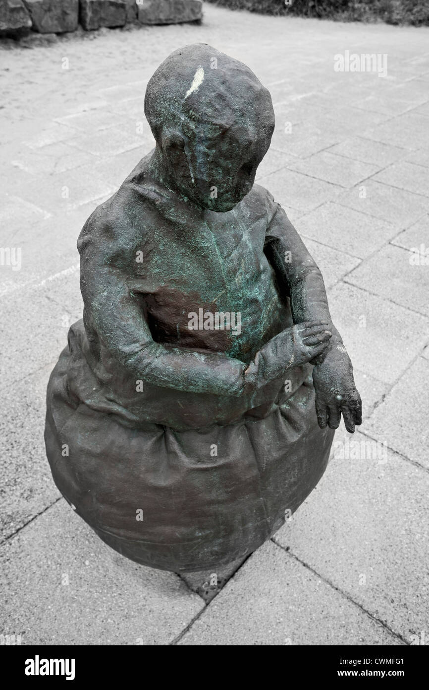 Eine Skulptur in der Gesprächsstoff Ausstellung in South Shields Tyneside UK Stockfoto
