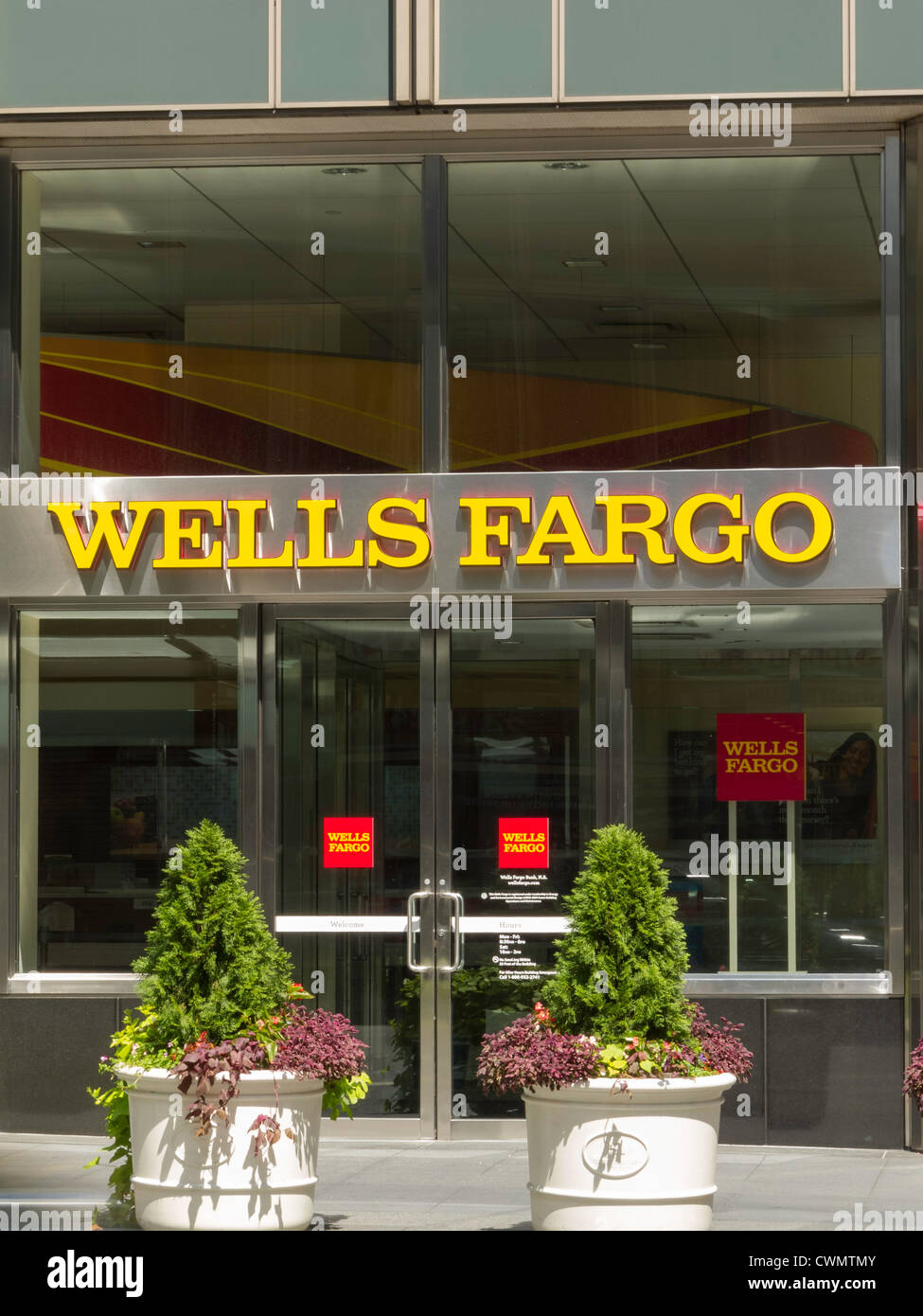 Wells Fargo Bank Branch, 150 East 42. Street, NYC Stockfoto
