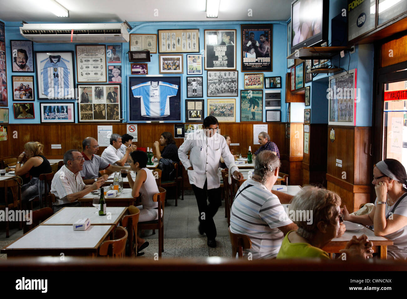 El Cuartito Restaurant, Buenos Aires, Argentinien. Stockfoto