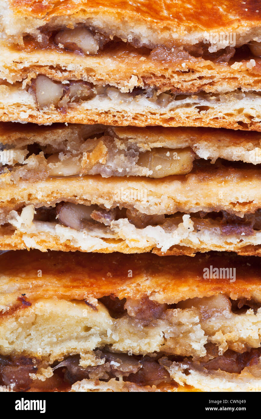 Puff baklava -Fotos und -Bildmaterial in hoher Auflösung – Alamy
