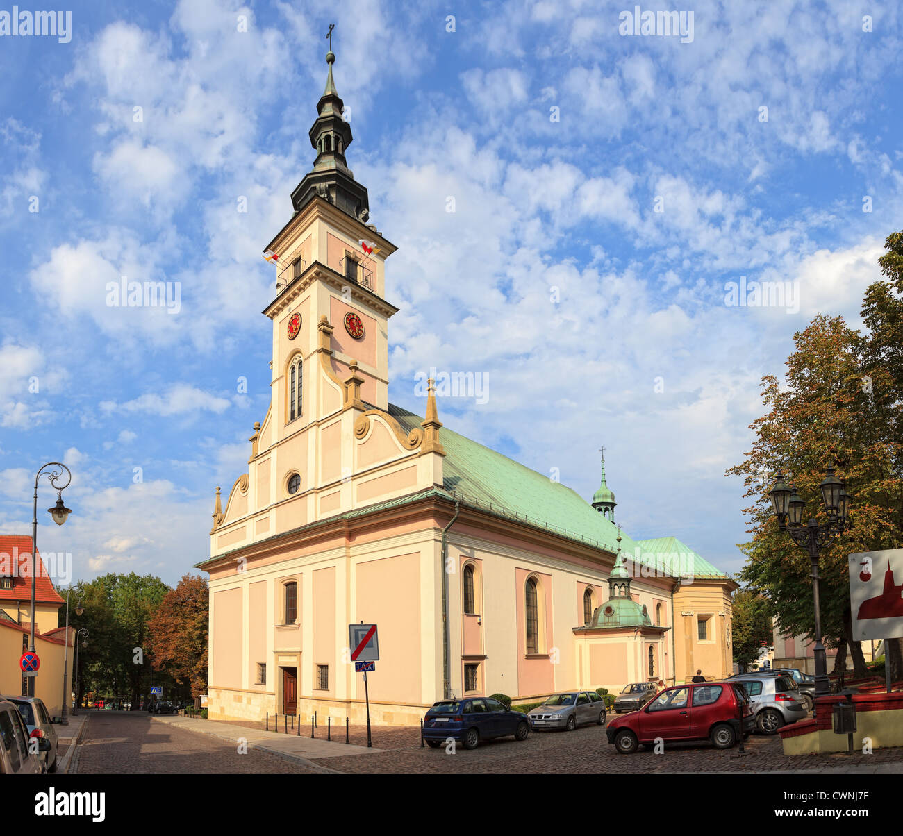 Kirche der Pfarrei St. Clemens in Wieliczka, Polen. Stockfoto