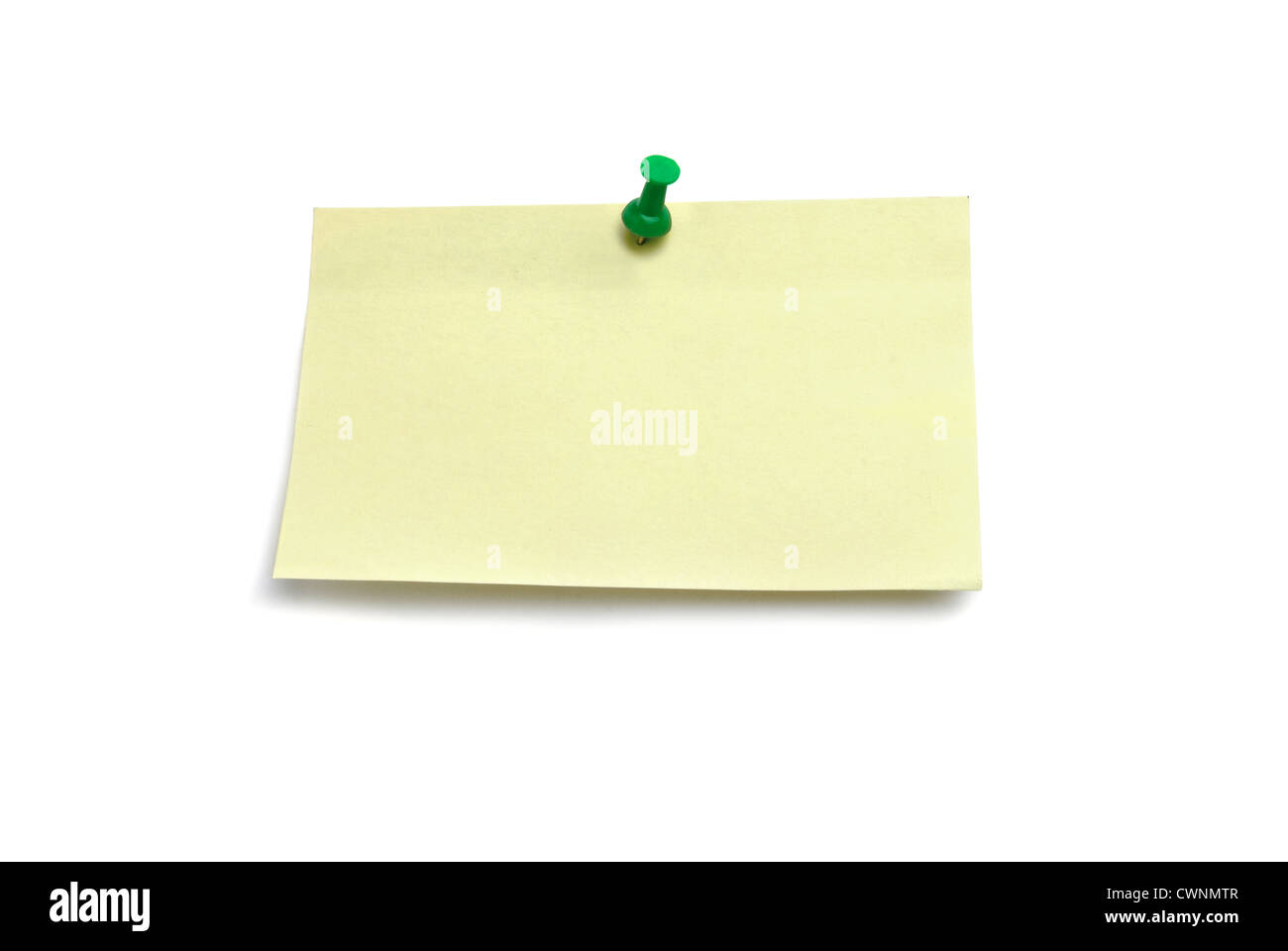 Post-It, leere Notiz und Pin, leer, auf 100 % weißen Hintergrund isoliert Stockfoto