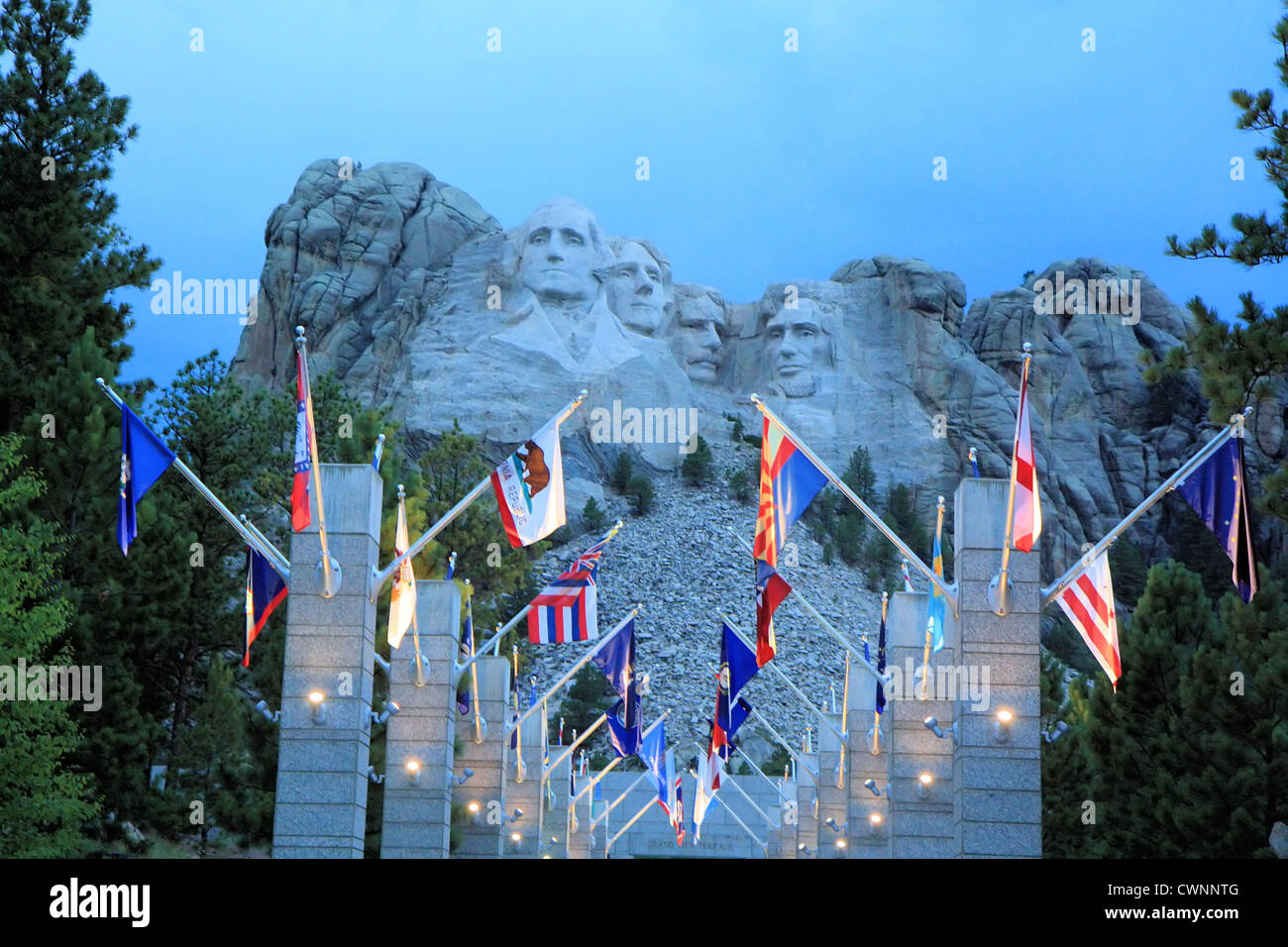 Mount Rushmore national Memorial in der Abenddämmerung, Keystone, South Dakota, USA Stockfoto