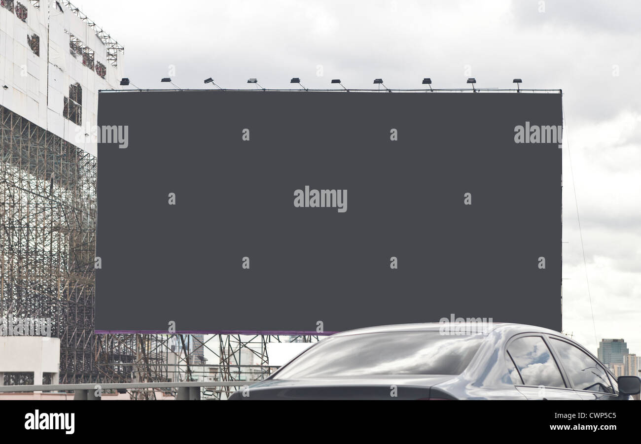 Empty billboard -Fotos und -Bildmaterial in hoher Auflösung – Alamy
