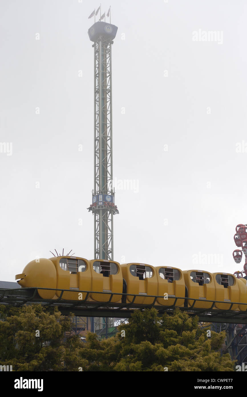 Spaß an der Genting Theme Park in Genting Highlands mit Fahrgeschäften, Restaurants und Hotels in der Nähe von Kuala Lumpur, Malaysia. Stockfoto