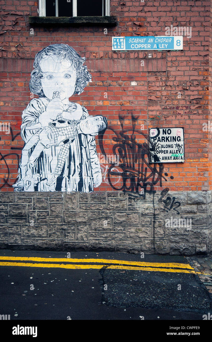 Graffiti auf den Straßen auf Dublin Stockfoto