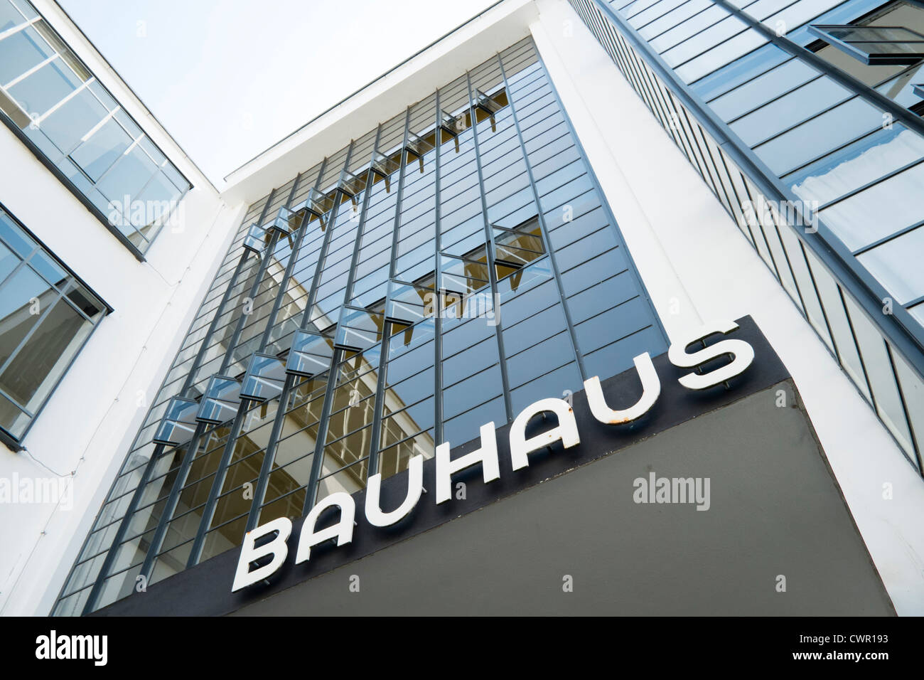 Bauhaus-Gebäude und Architektur Schule entworfen von Walter Gropius in Dessau Deutschland Stockfoto