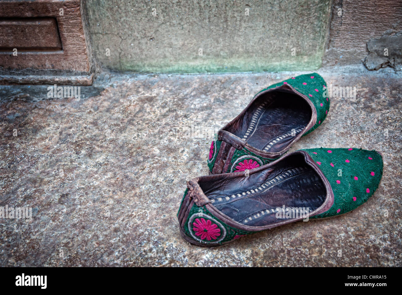 Rajasthani Schuhe. Jodhpur, Rajasthan, Indien Stockfoto