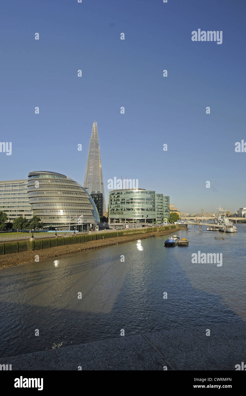 Die Scherbe und Fluss Themse London England Stockfoto
