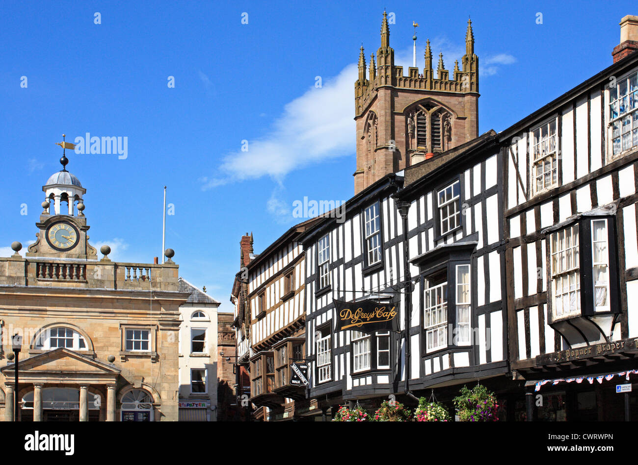 Broad Street und die Stadt Buttermarket Ludlow Shropshire Salop England UK Vereinigtes Königreich EU Europäische Union Europa Stockfoto