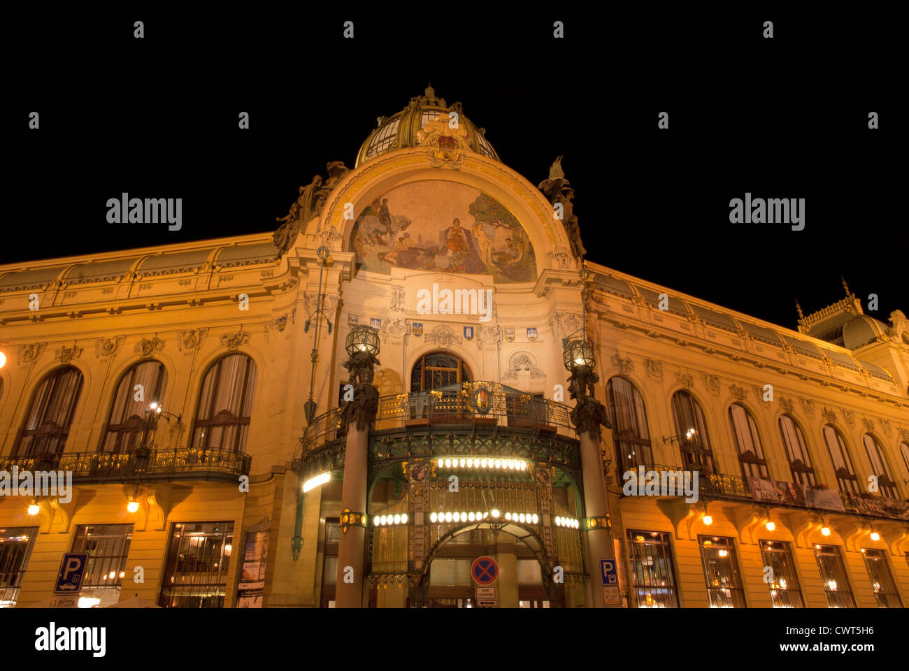 Prag - Haus Stadthalle (Obecni Dum) - Stare Mesto, Altstadt Stockfoto