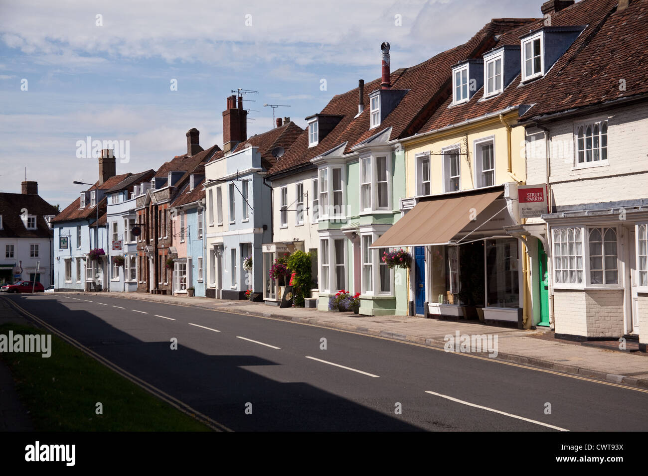 Georgische Häuser in East Street, Alresford, Hampshire, England, Vereinigtes Königreich. Stockfoto