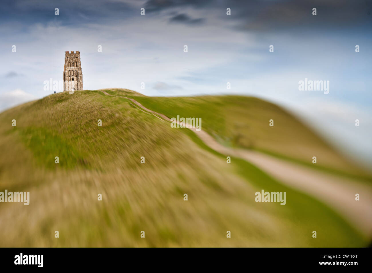 St Michael's Turm auf Glastonbury Tor in Somerset England. Stockfoto