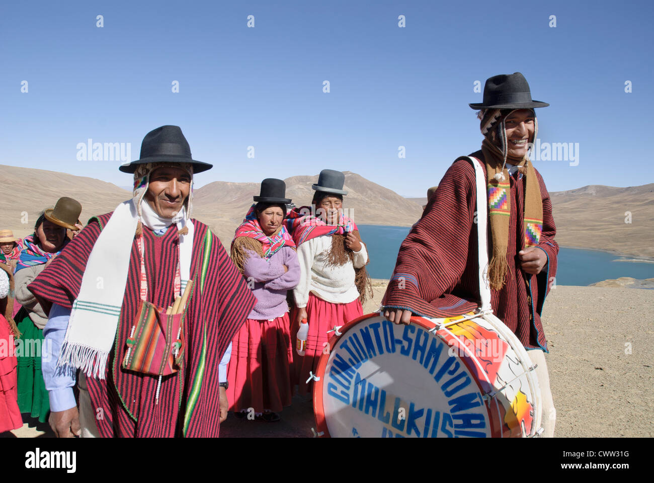 Musiker in den Kordilleren der Anden, Bolivien Stockfoto