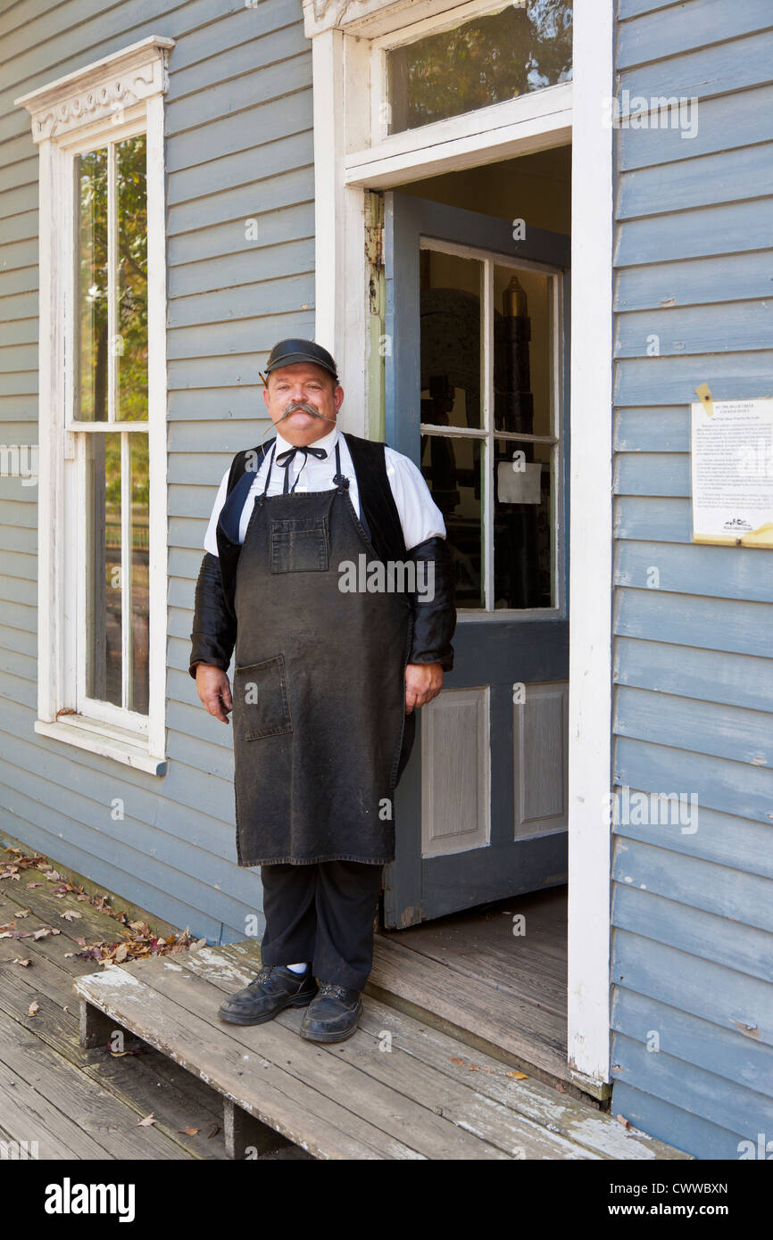 Drucker am Eingang des Büros der Kurier in Billie Creek Village in Rockville, Indiana Stockfoto