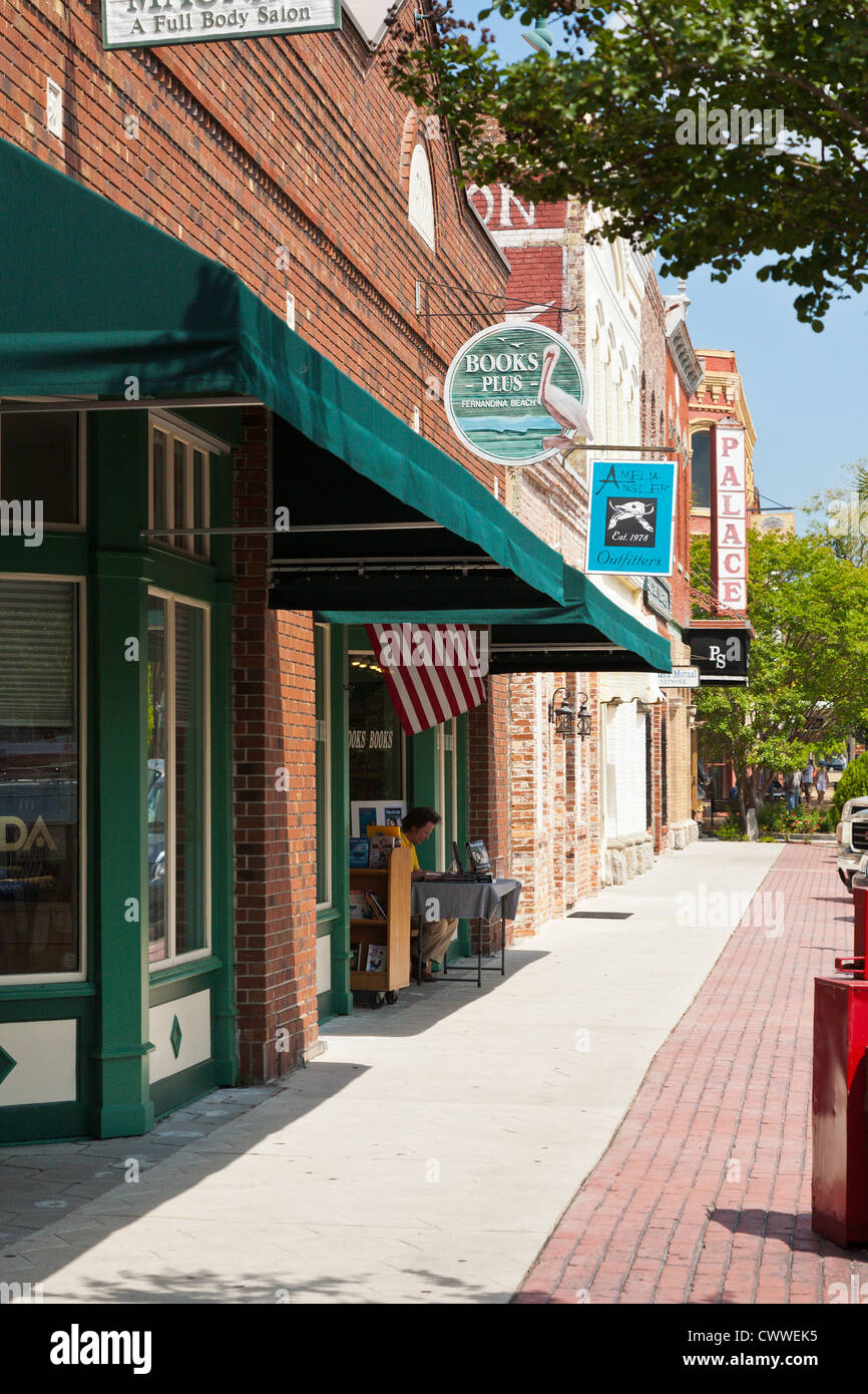 Geschäfte und Restaurants am Ende der Centre Street in der Innenstadt von Fernandina Beach auf Amelia Island in Florida Stockfoto