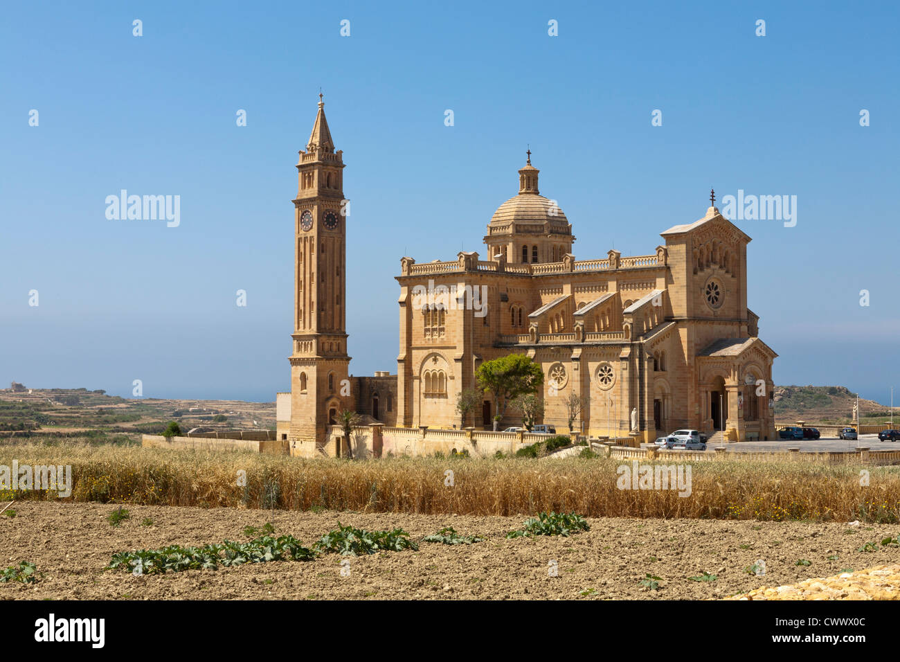 Die Kirche und Basilika von Ta' Pinu auf der Insel Gozo, Mittelmeer. Stockfoto