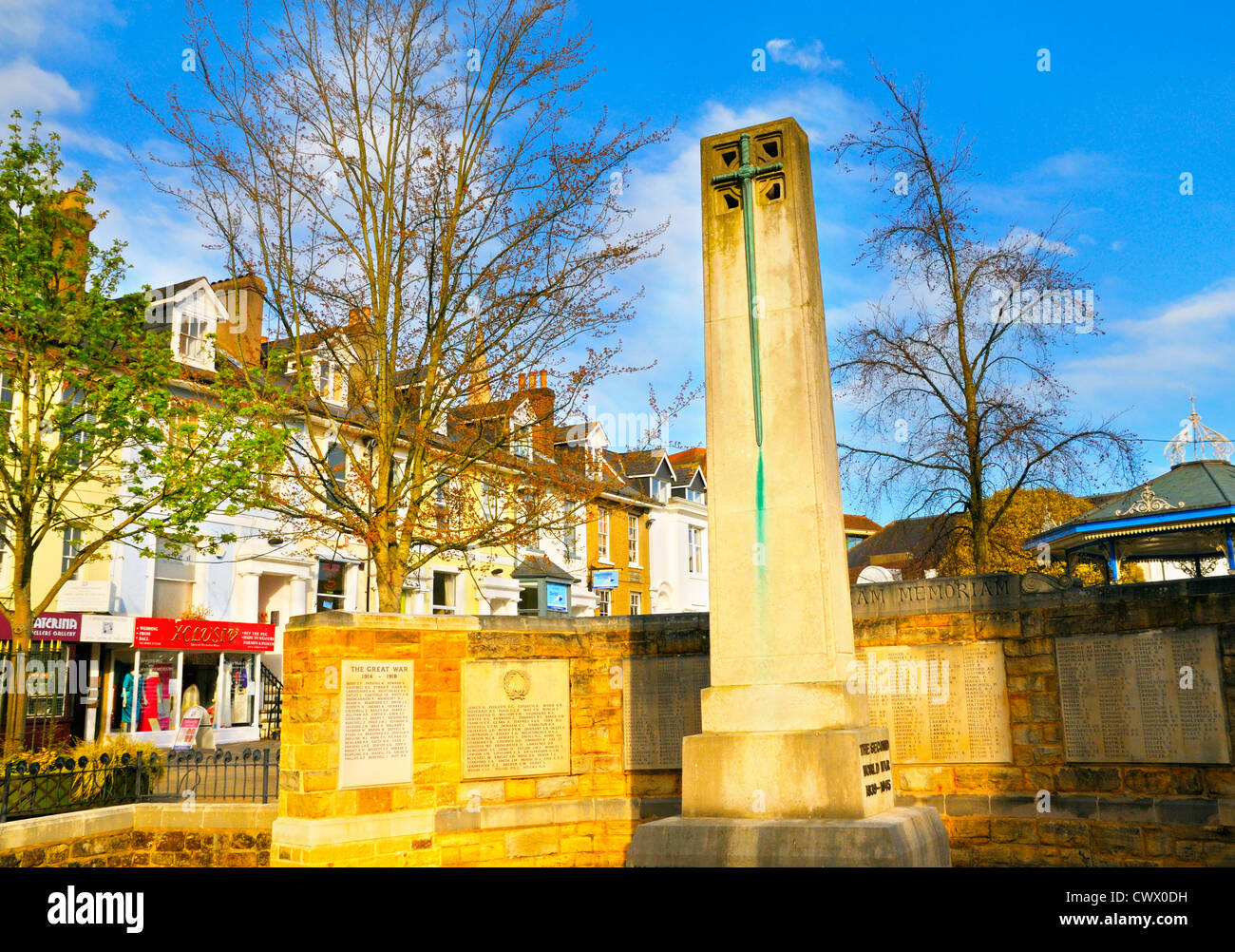 Kriegerdenkmal, Horsham, West Sussex, England, UK Stockfoto