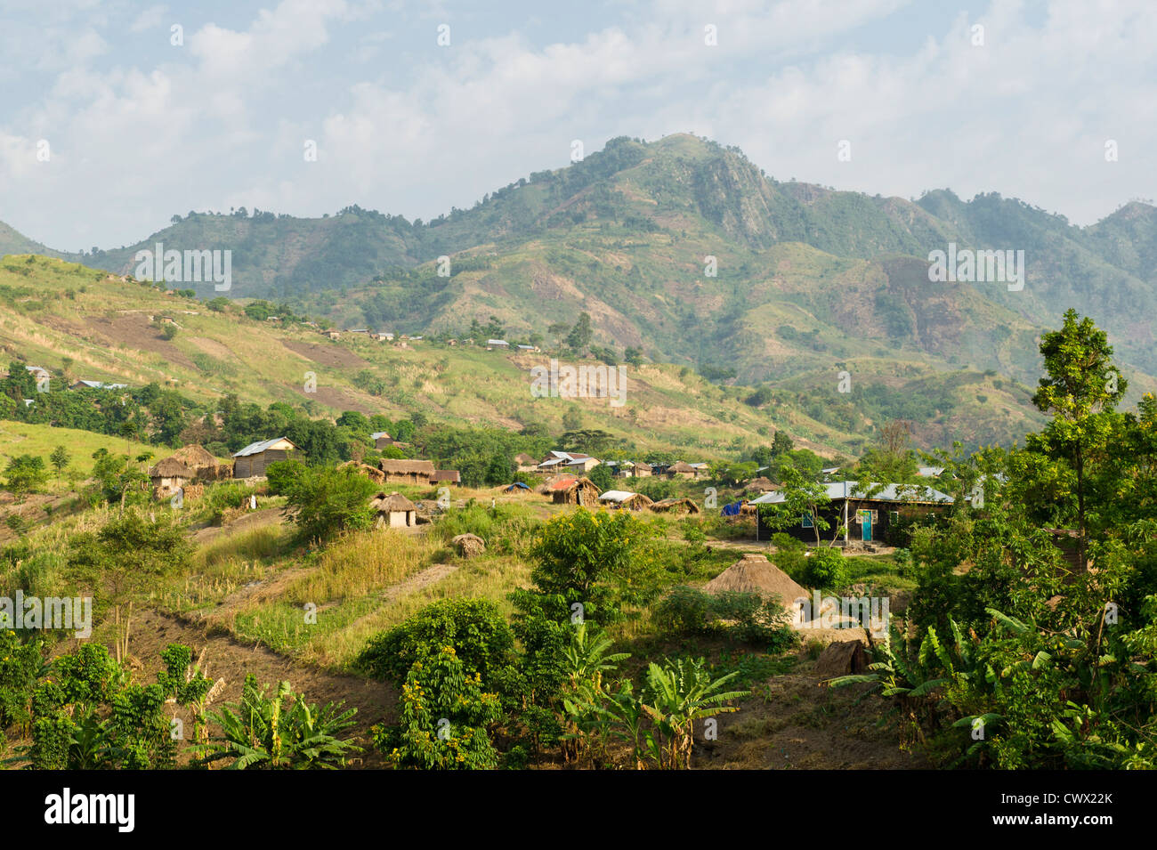 Dorf in der Nähe von Tonga außerhalb Virunga-Nationalpark, DR Congo Stockfoto