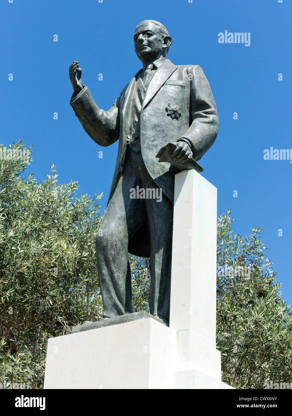 Statue von Premierminister Gorg Borg Olivier von Malta in Castille Square Stockfoto