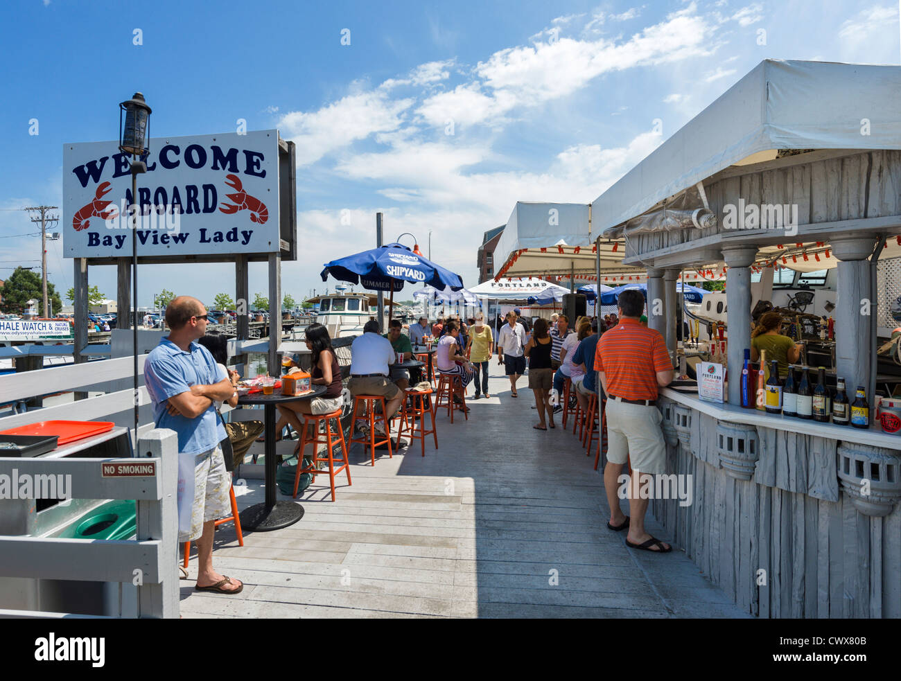 Bar im Waterfront Restaurant Lobster auf Long Wharf, Portland, Maine, USA Stockfoto