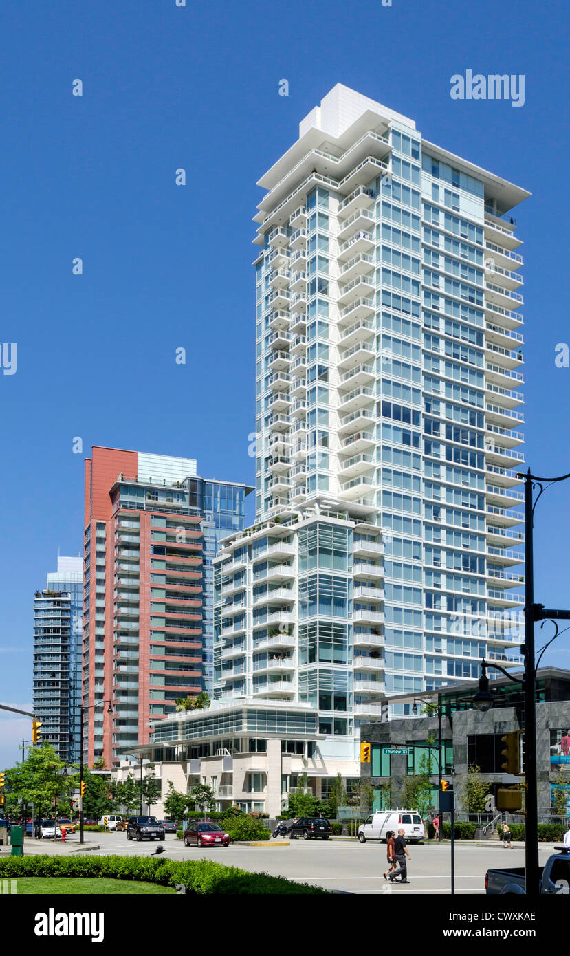 Neue Wohnblocks entlang West Cordova Street, Vancouver, Kanada Stockfoto