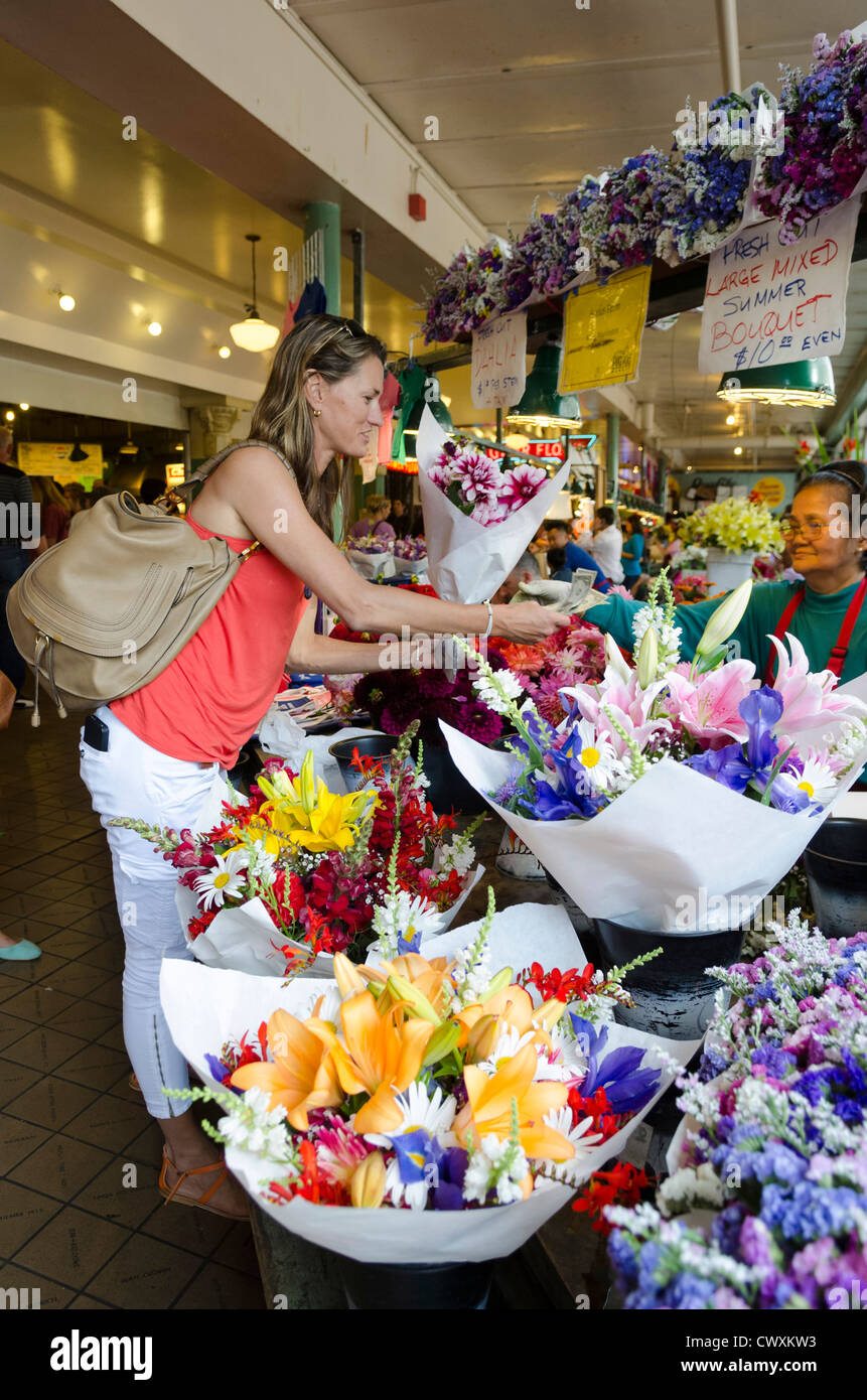 Eine Blume Stand am Pike Place Market in Seattle, USA. Stockfoto