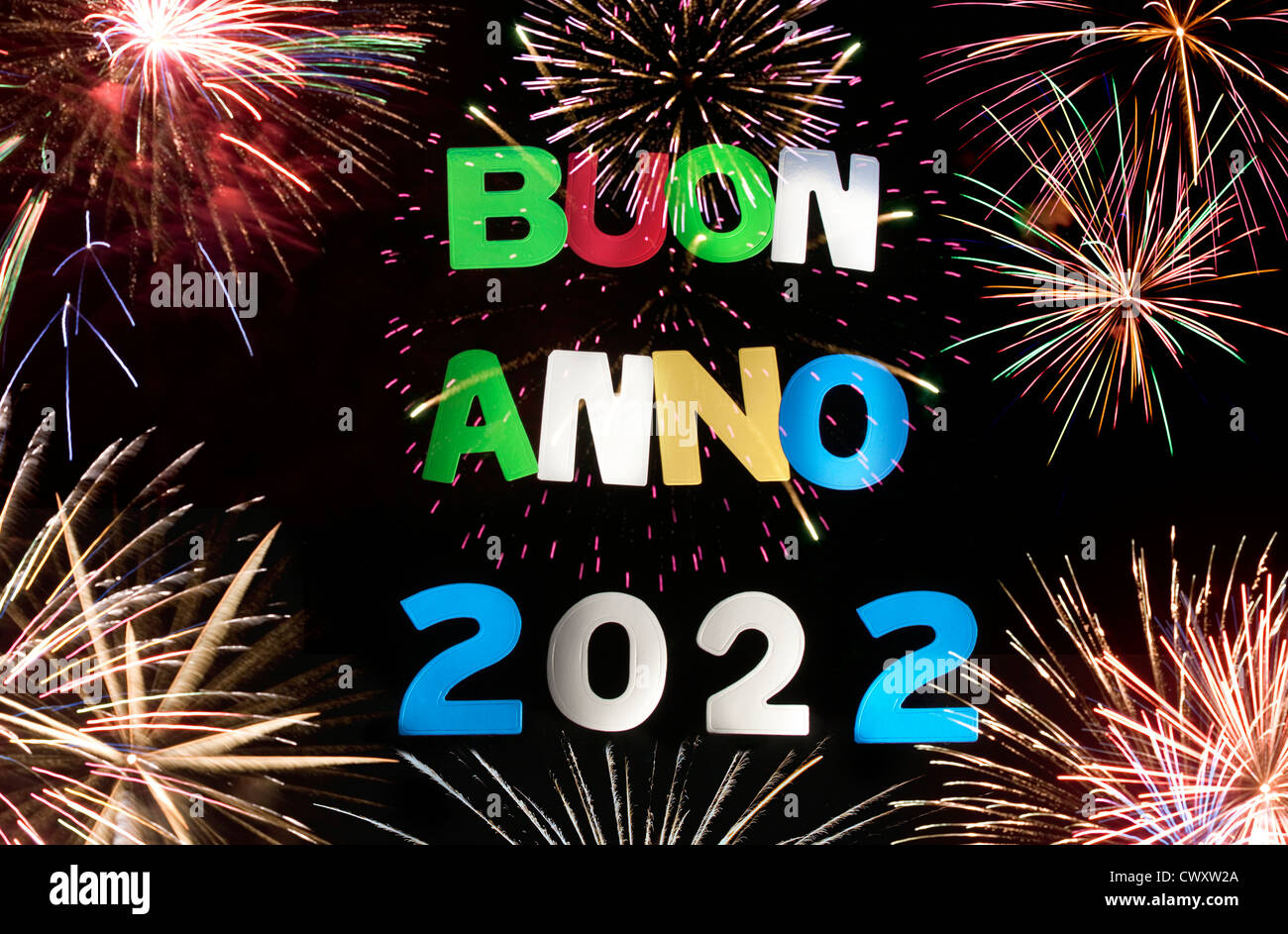Buon Anno Nuovo 2022: Foto, video e notizie correlate