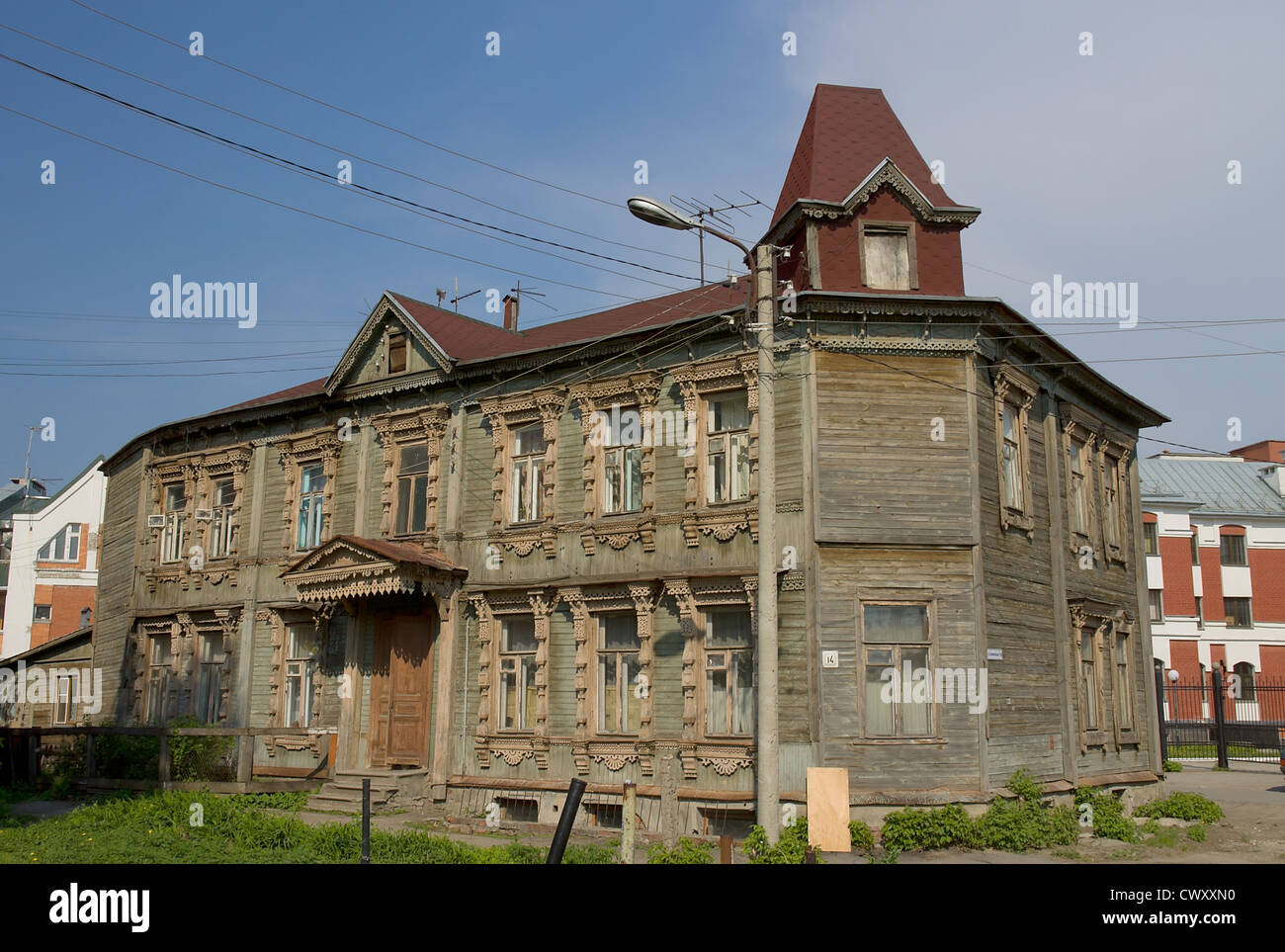 Alte 2-geschossiges Holzhaus, Ryazan, Russland Stockfoto