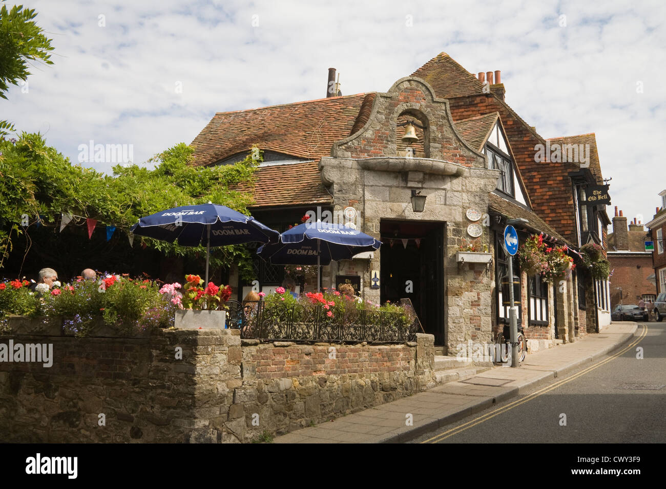 Rye East Sussex England UK Ye Olde Bell Inn im 15.Jh. in der Marktstadt alten Hügel gebaut Stockfoto