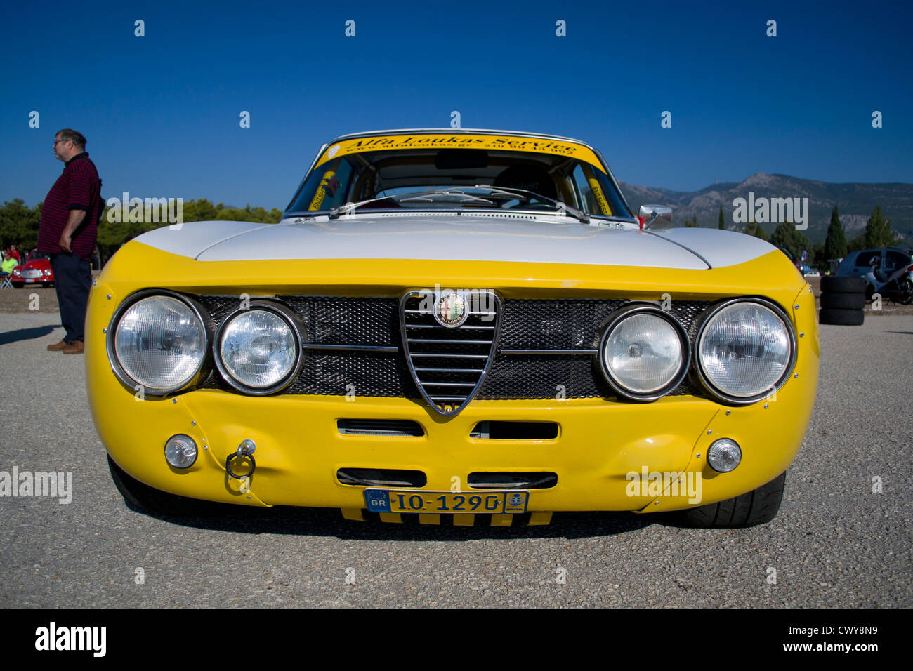 Ein gelbes Rennen 1960 Alfa Romeo. Stockfoto