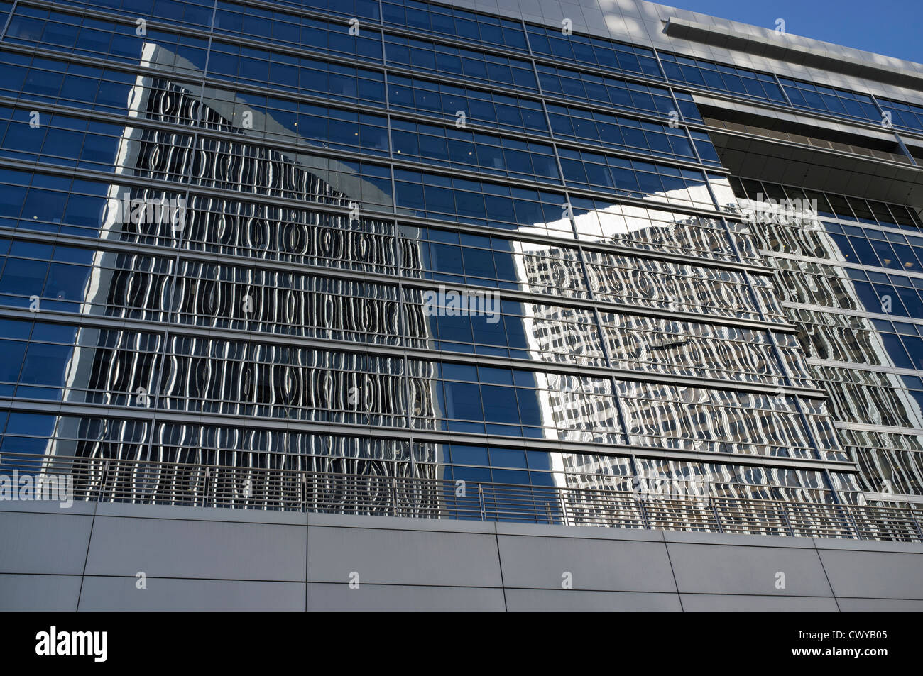 Century City, West Los Angeles Wolkenkratzer und Reflexionen. Stockfoto