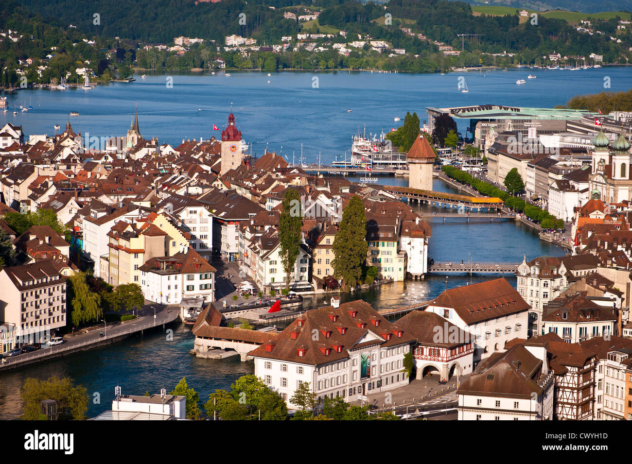 Birdseye Blick auf Luzern und den See Stockfoto