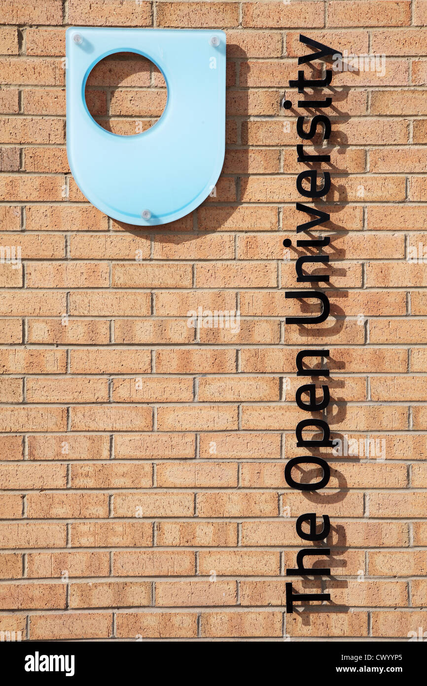 Open University Zeichen und Logos Gateshead Regionalzentrum Nord-Ost England UK Stockfoto