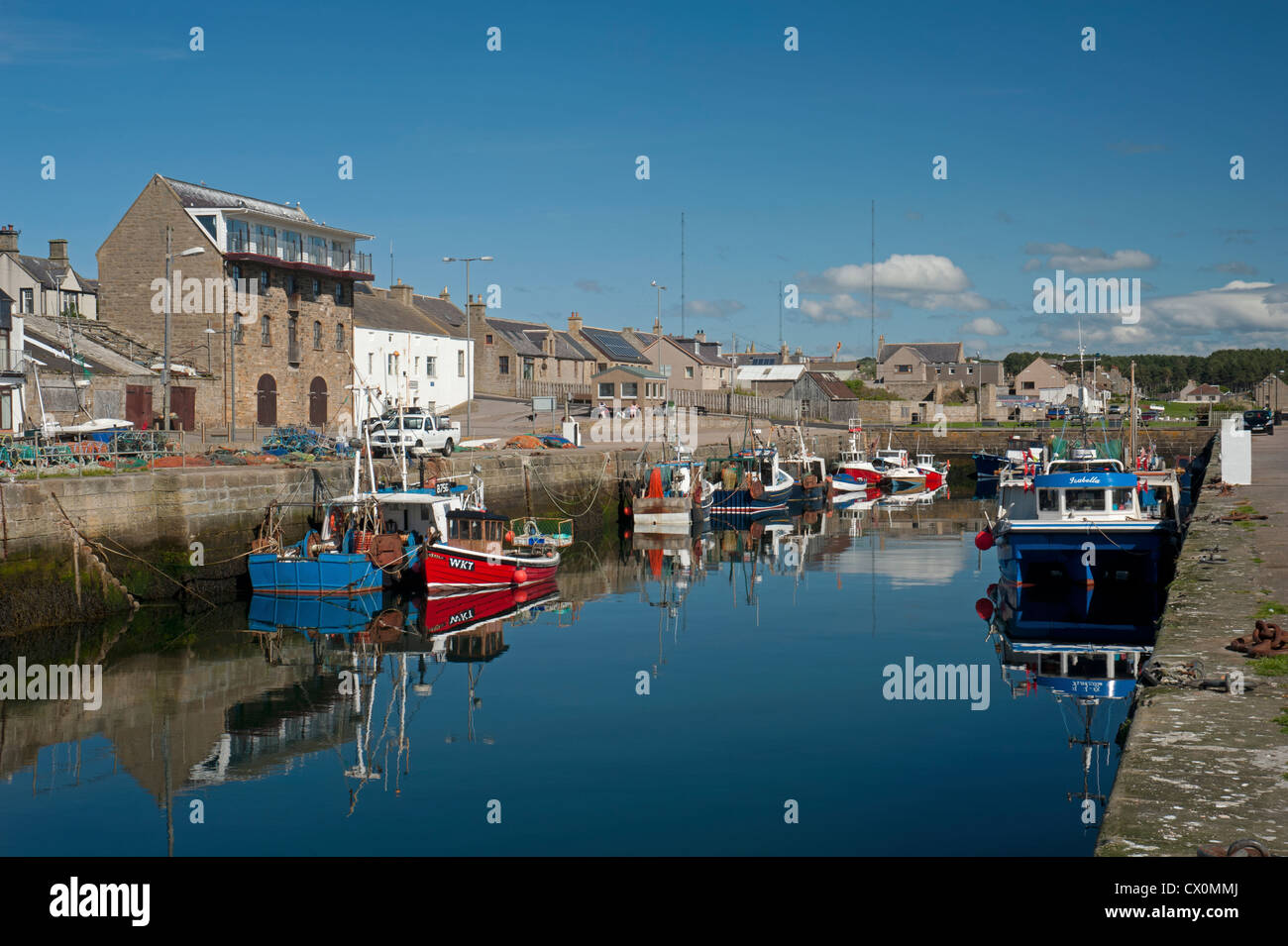 Fischerboote im Hafen von Burghead Moray, Grampian Garnele. Schottland.   SCO 8431 Stockfoto