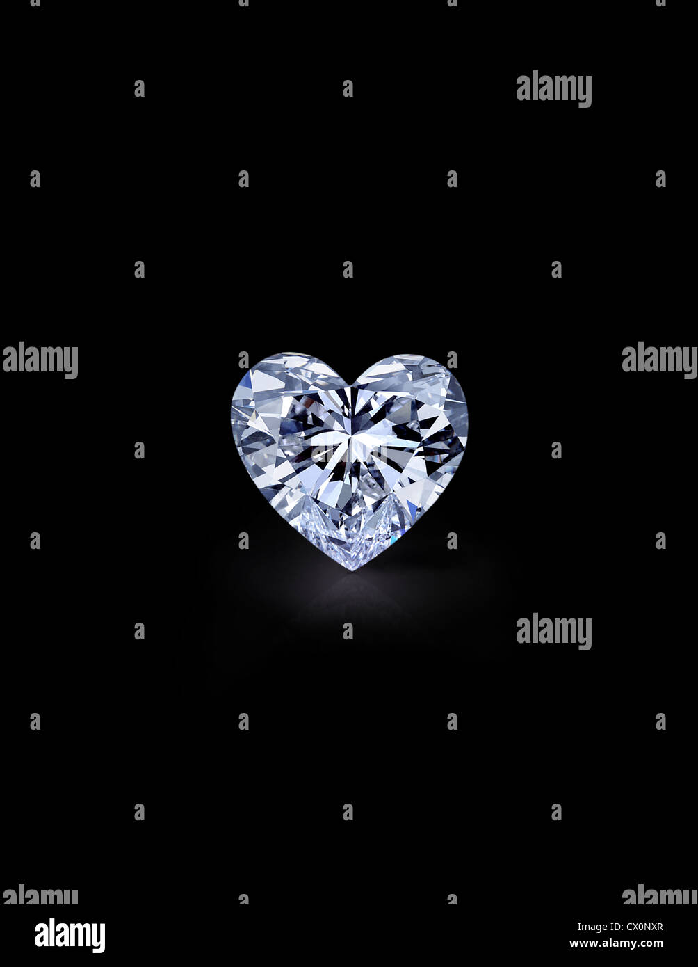 Diamant in Herzform Stockfoto