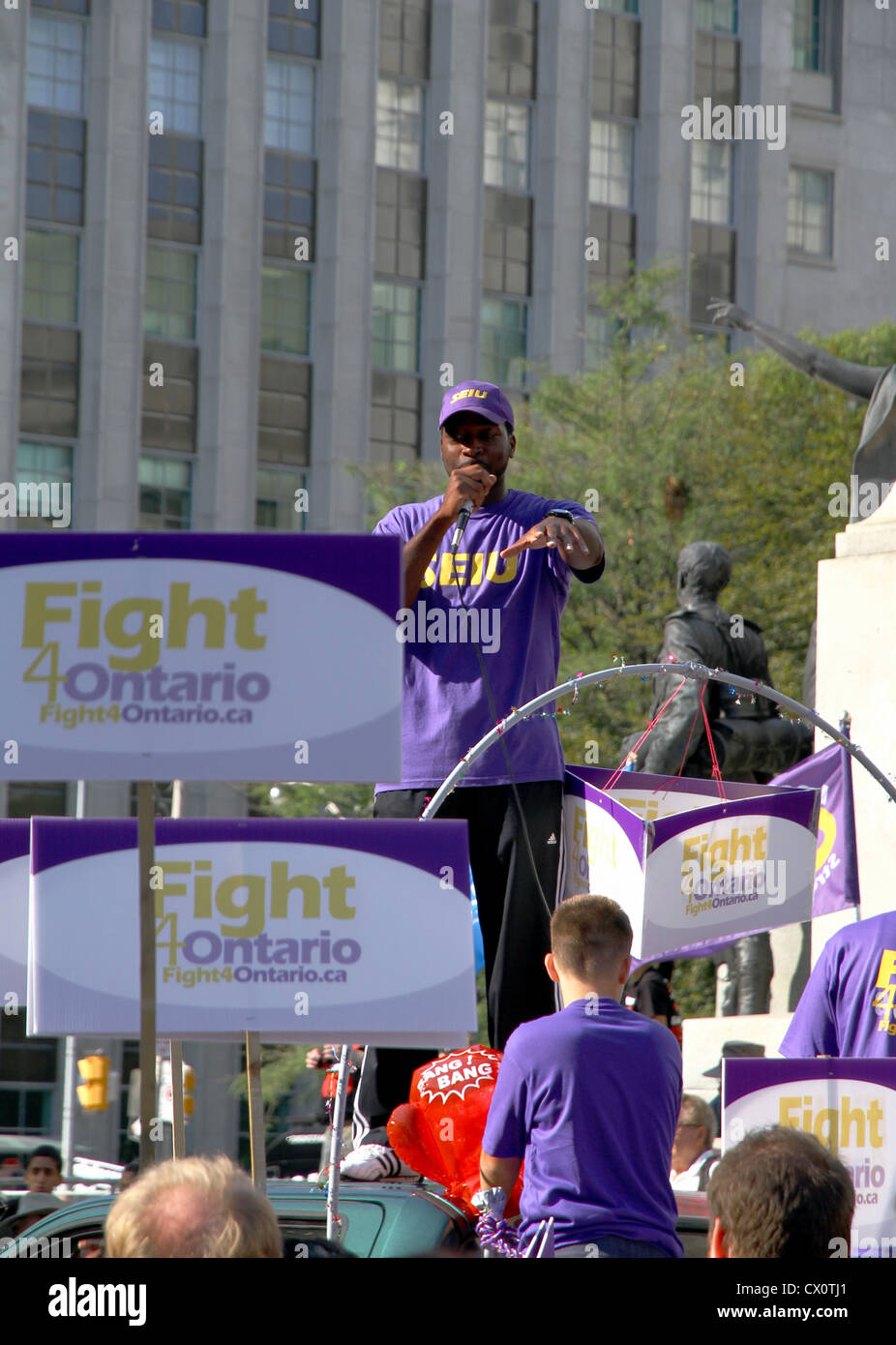 Service Employees International Union Demonstranten bei der Toronto jährlichen Labor Day Parade Stockfoto