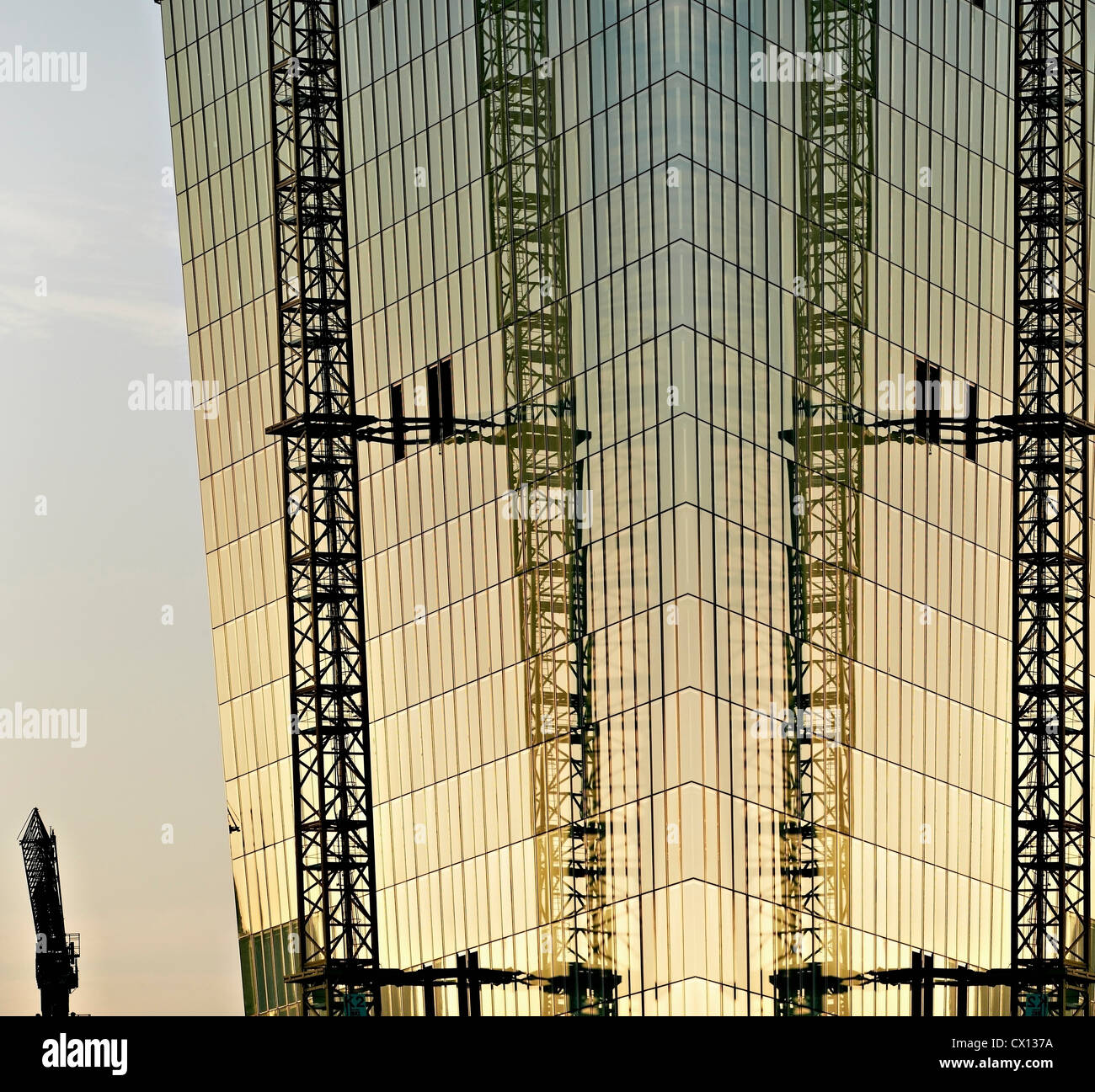 Bau des neuen Europäischen Währungsfonds Weltbank bei Sonnenuntergang, Frankfurt am Main, Hessen, Germany Stockfoto