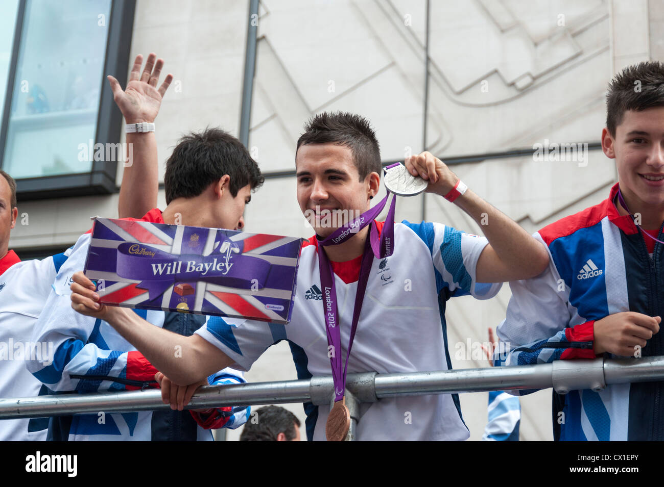 Athleten auch Willen Bayley auf der London Olympics 2012 Team GB Sieg parade London UK. Stockfoto