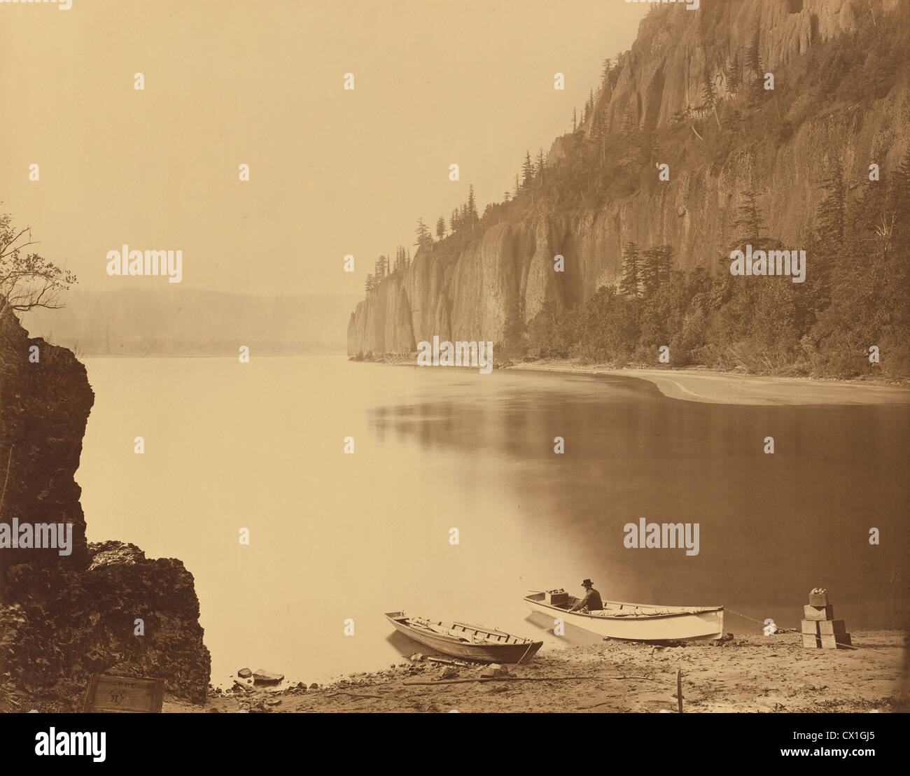 Carleton E. Watkins, Kap Hoorn, Columbia River, amerikanisch, 1829-1916, 1867, Eiweiss aus Kollodium negativen Druck montiert auf Pa Stockfoto