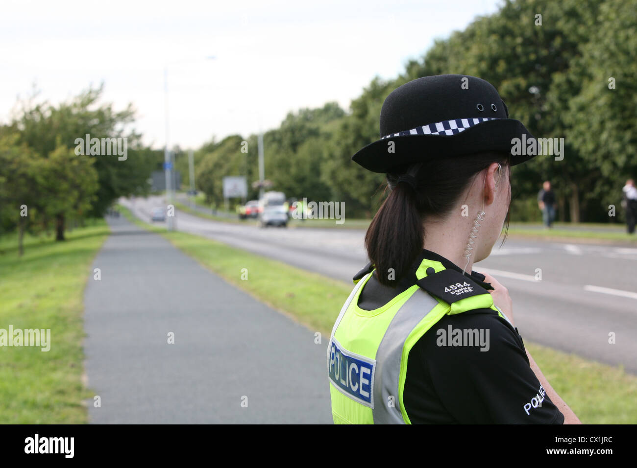 Leicestershire Polizist auf eine Schnur, die Öffentlichkeit vom betreten zu stoppen Stockfoto