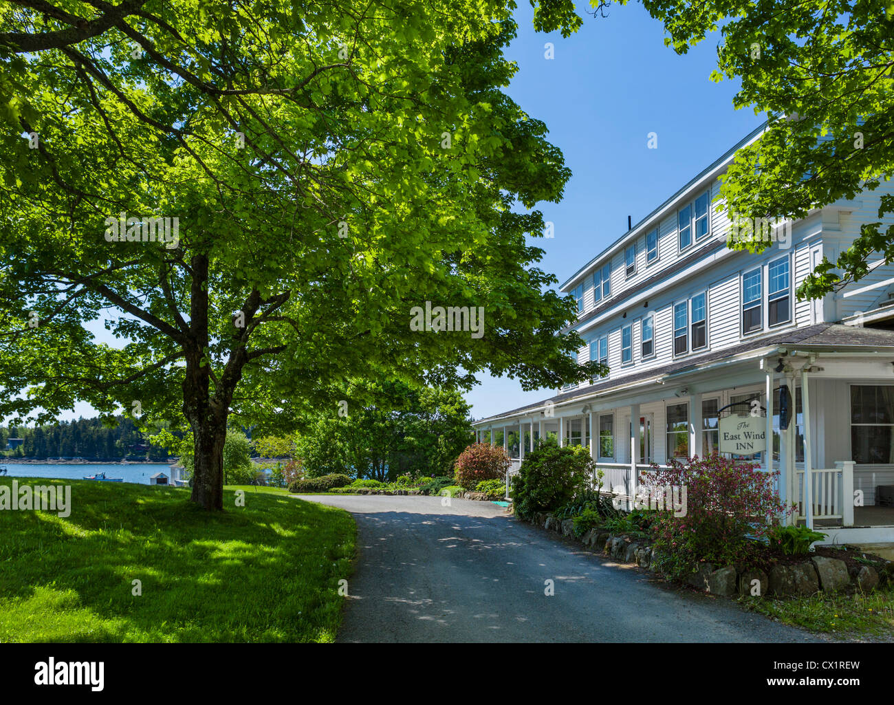 East Wind Inn im Dorf von Mietern Hafen auf St George Halbinsel, Knox County, Maine, USA Stockfoto