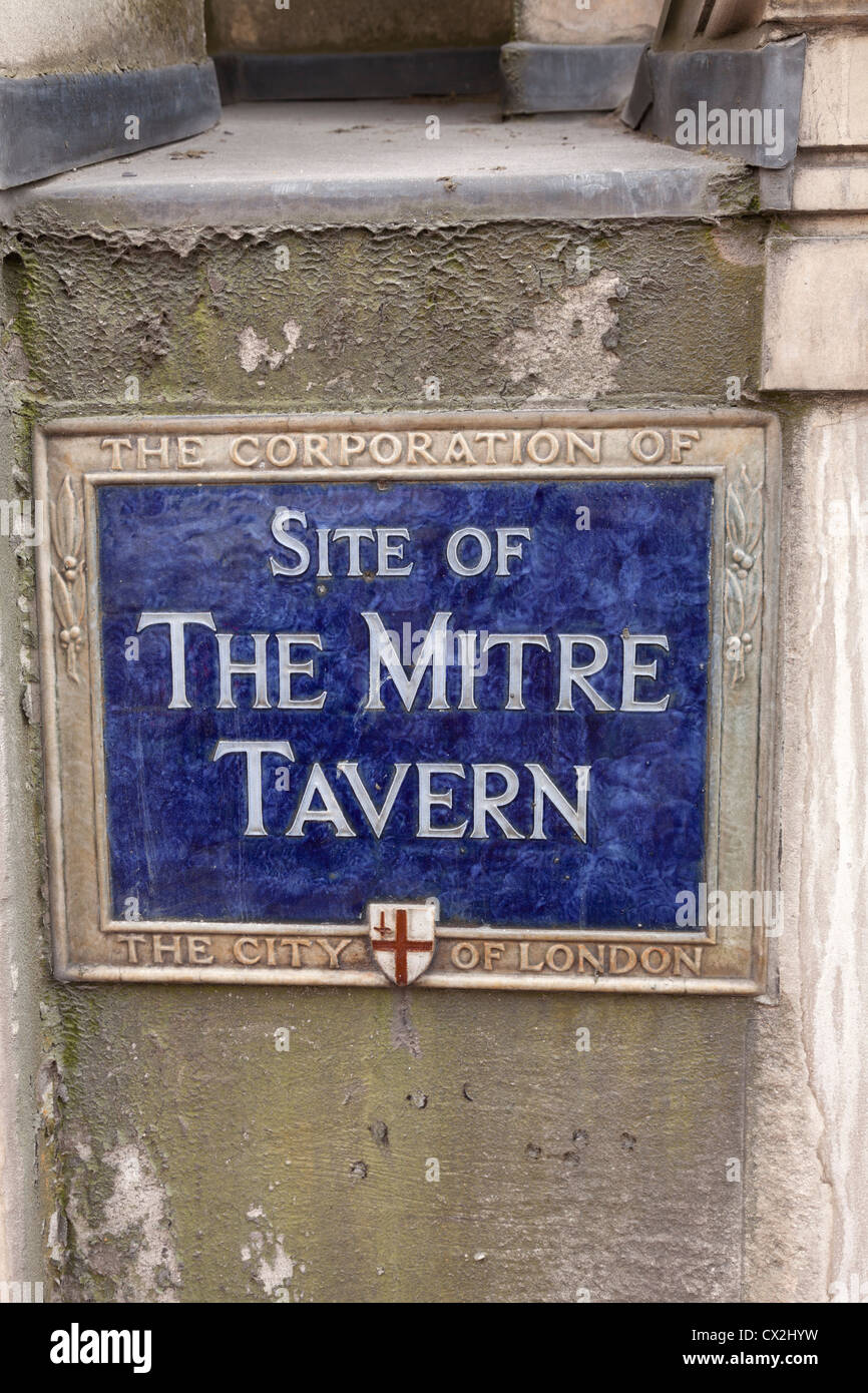 Website der Mitre Tavern-Plakette in der Fleet Street London Stockfoto