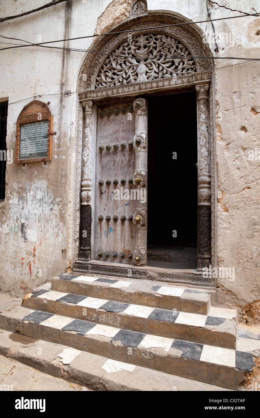 Die Tür der Sklavenhändler Tippu Tipp House, Stone Town, Sansibar Afrika Stockfoto