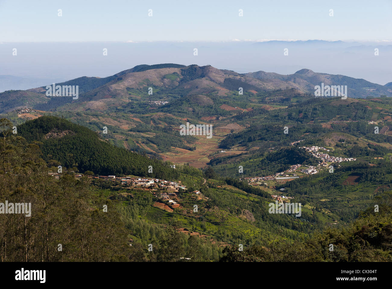 Elk201-5540 Indien, Tamil Nadu, Udhagamandalam (Ooty), Mt Doddabetta Lookout, Landschaft Stockfoto
