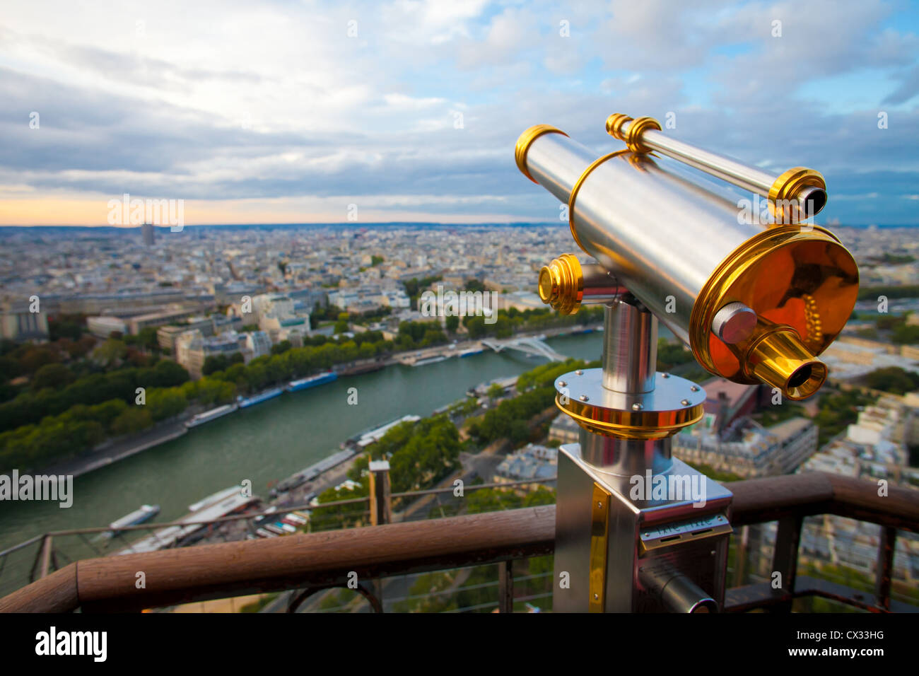 Blick auf Paris und Seine von Effeil Turm Stockfoto