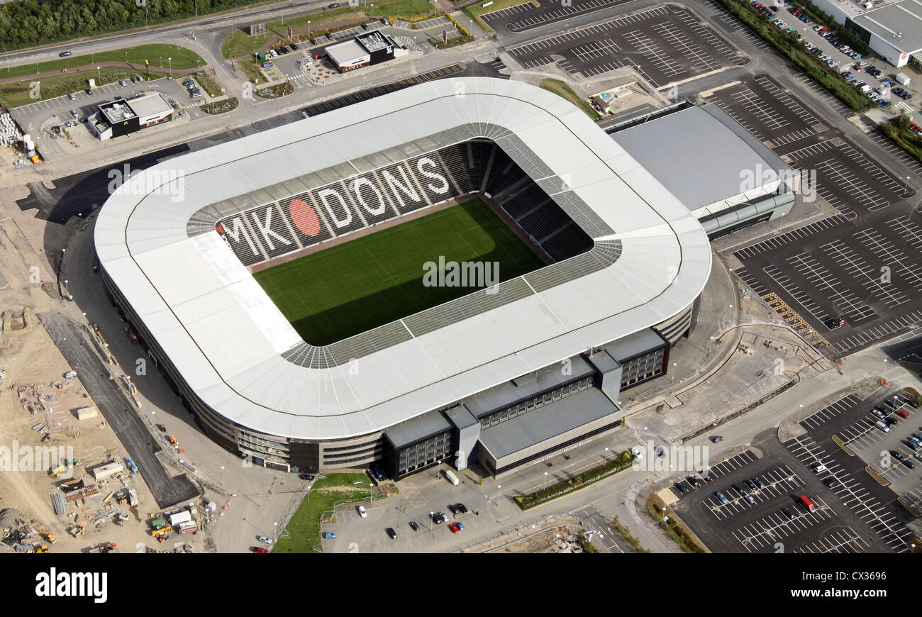 Luftaufnahme der Milton Keynes Dons FC Denbigh Fußball-Stadion Stockfoto